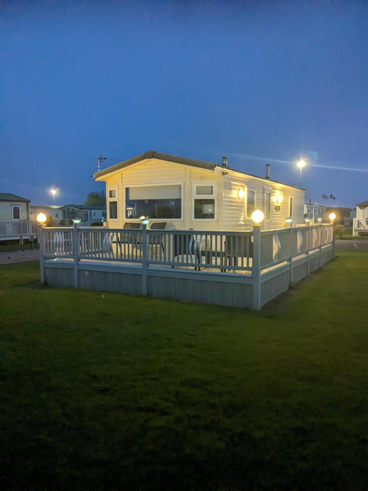 L25 L&g Caravan Hire 6 Berth Millfields Family Only And Lead Person Must Be Over 30 Max 4 Adults Ingoldmells